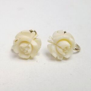 Vintage A & Z 12k Gold FIlled Carved Flower Clip On Earrings, Cream Color